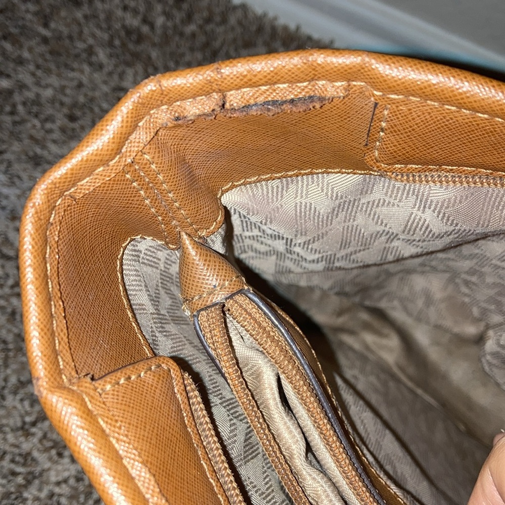 Michael kors tote - Picture 6 of 6